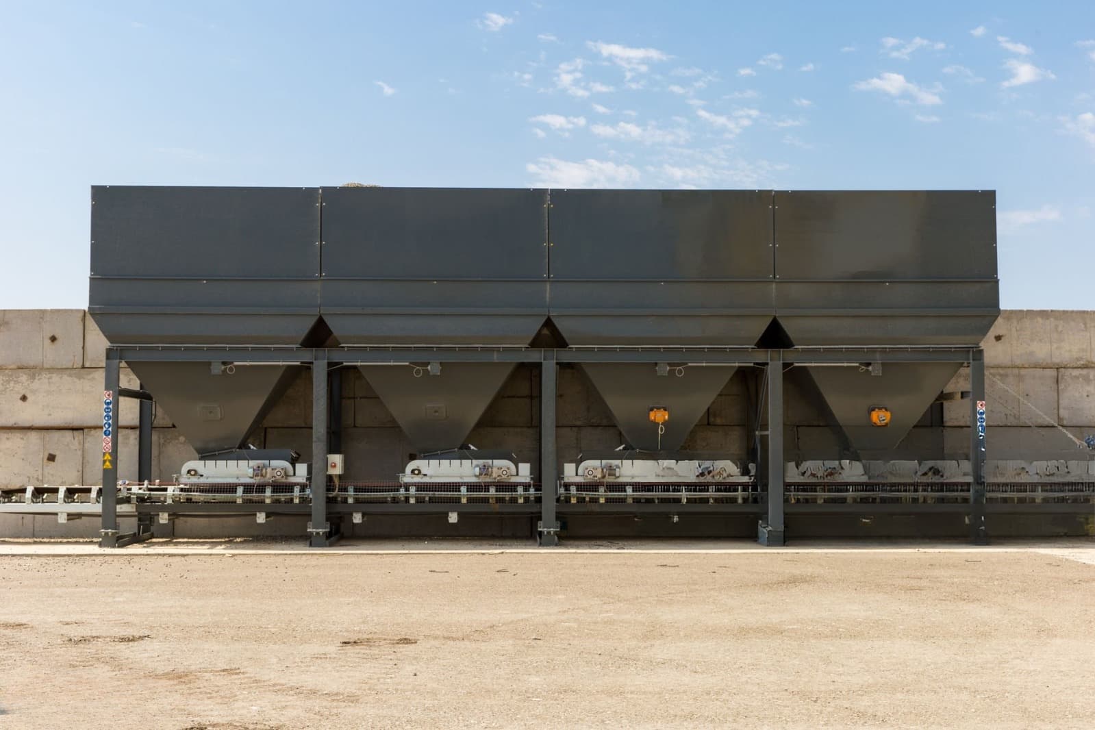 Depolama ve Besleme Sistemleri