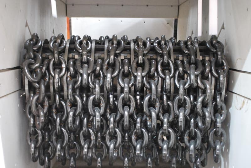 Zincirli Kırıcılar